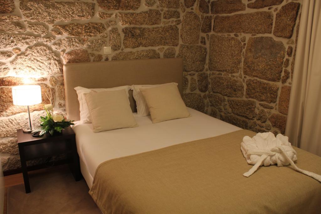 Quinta de Santo Estêvão Hotel Rural Aguiar da Beira Quarto foto
